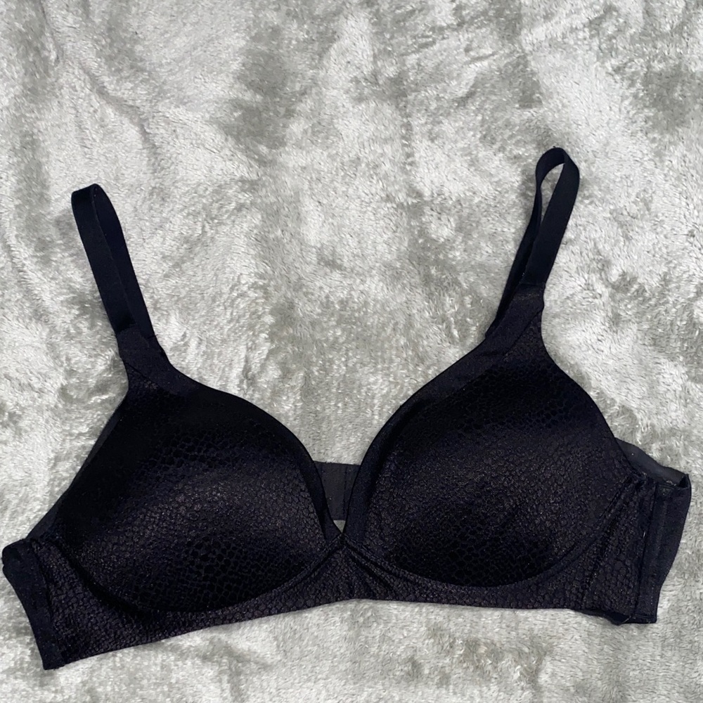 Warner's Black Textured Women's 38B Bra